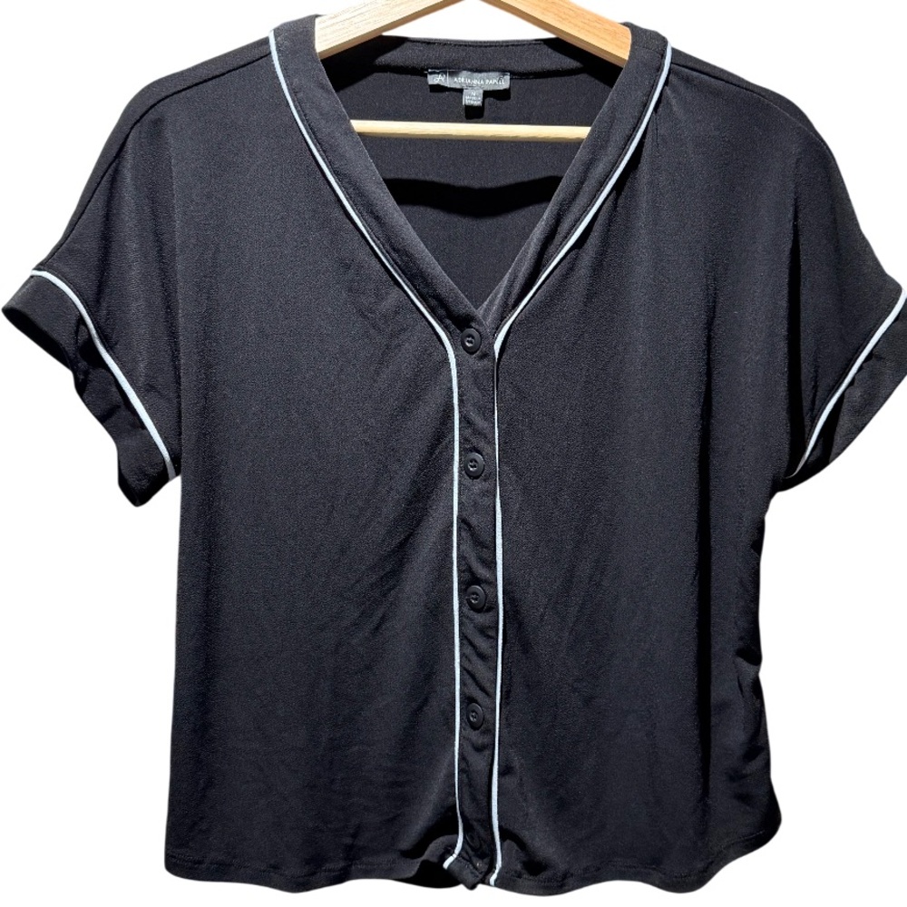 Adrianna Papell Black Short Sleeve Top with White Piping Size M